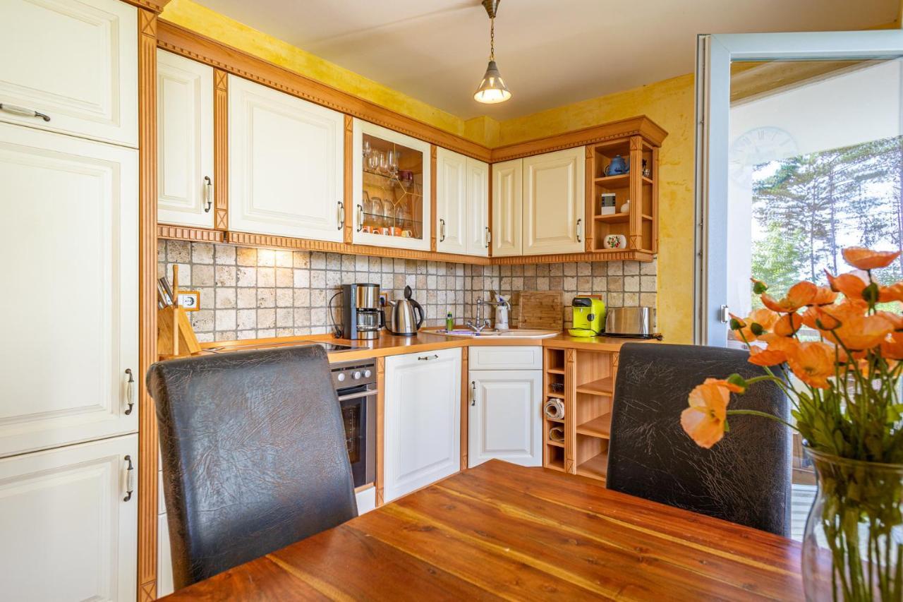 Ferienwohnung Romantica Am Strand Von Juliusruh Exteriör bild