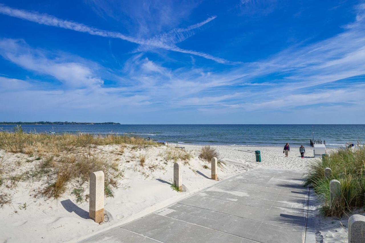 Ferienwohnung Romantica Am Strand Von Juliusruh Exteriör bild